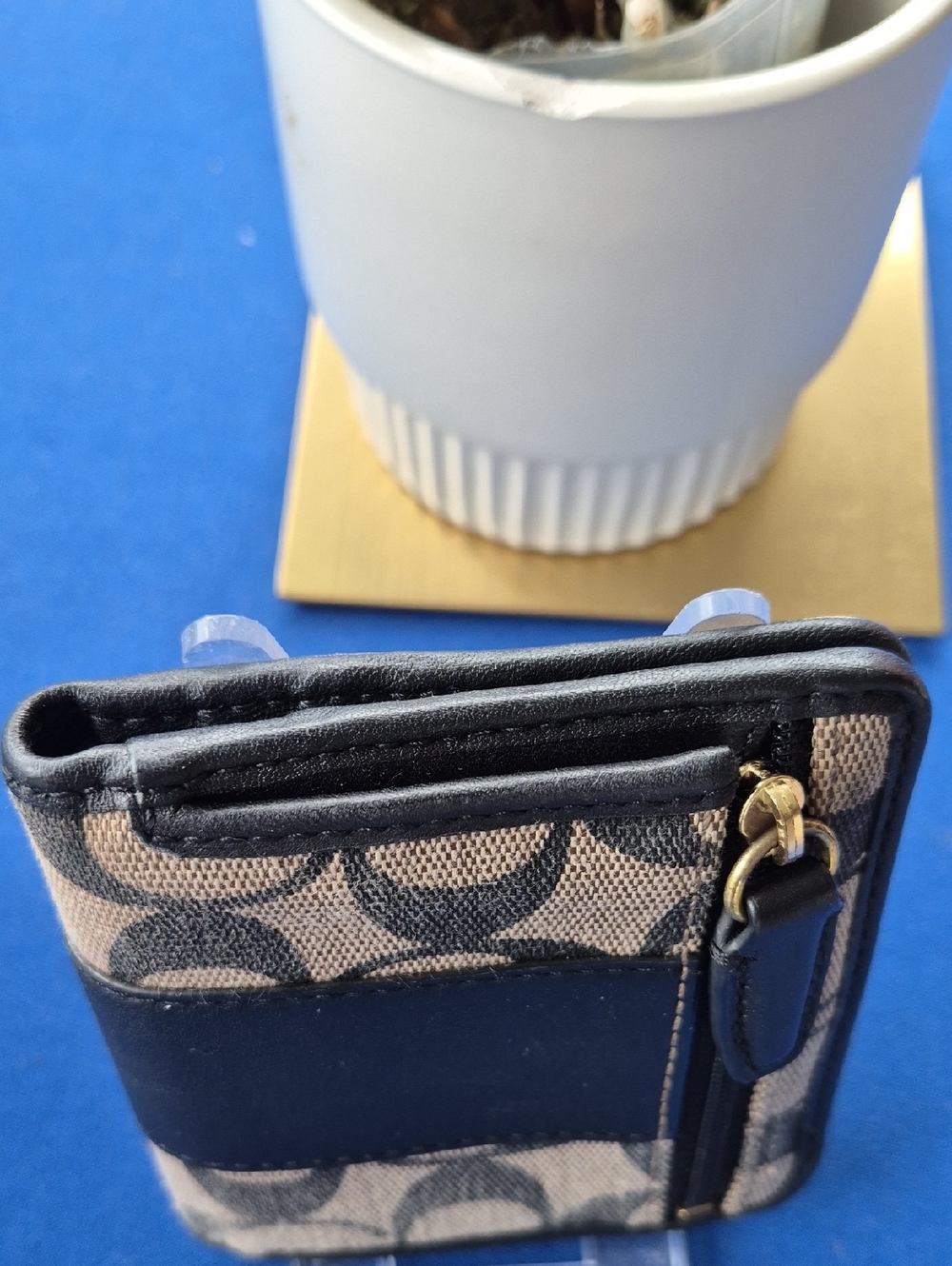 COACH SIGNATURE C JACQUARD & LEATHER Bi-Fold Snap Wallet 🎀 BLACK & TAN 🖤 GUC - Picture 10 of 12